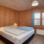6 Person In Vaeggerlose * Bøtø By