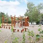 6 Person In Vaeggerlose Bøtø By