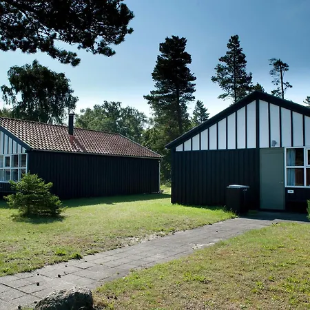 6 Person In Vaeggerlose Bøtø By